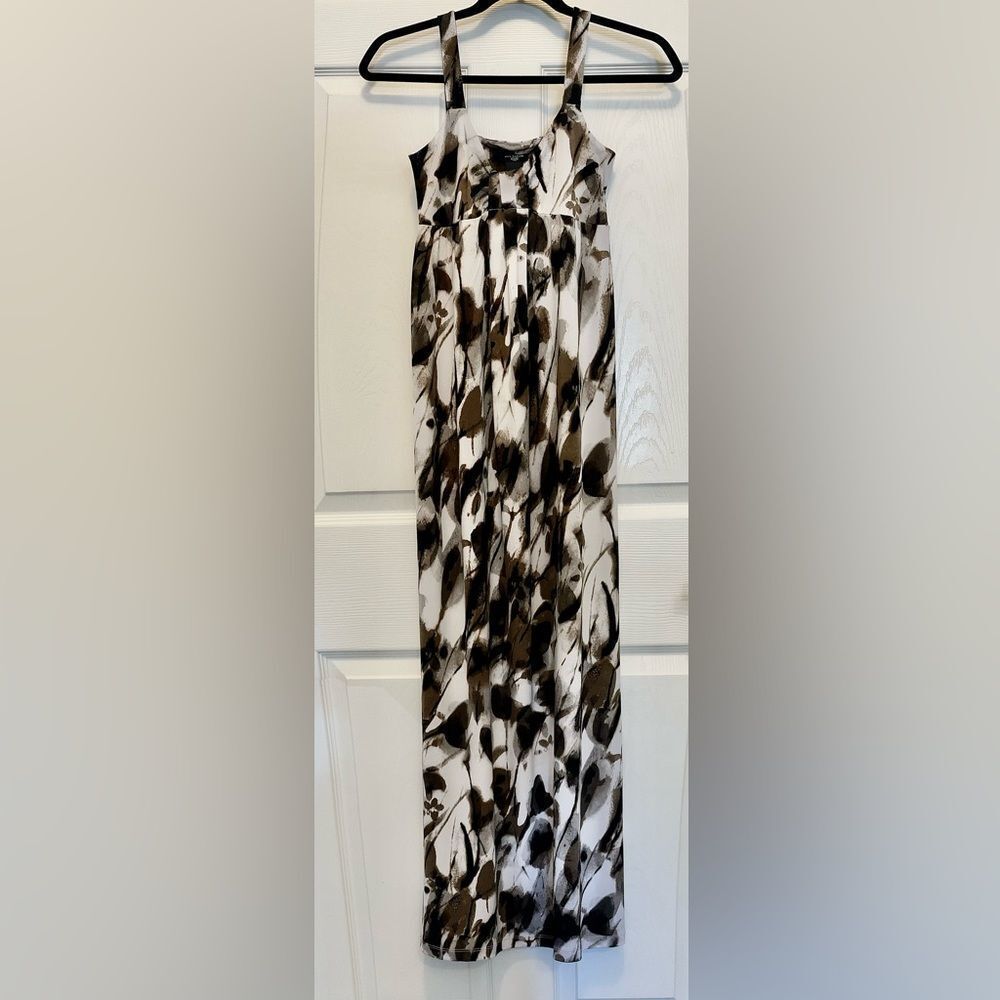 EUC Empire Waist Maxi Dress